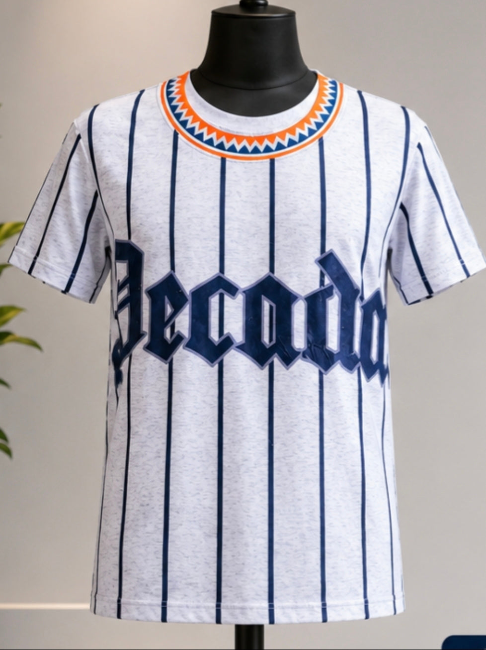 Vintage Pinstripe Graphic T-Shirt sixe: Xl